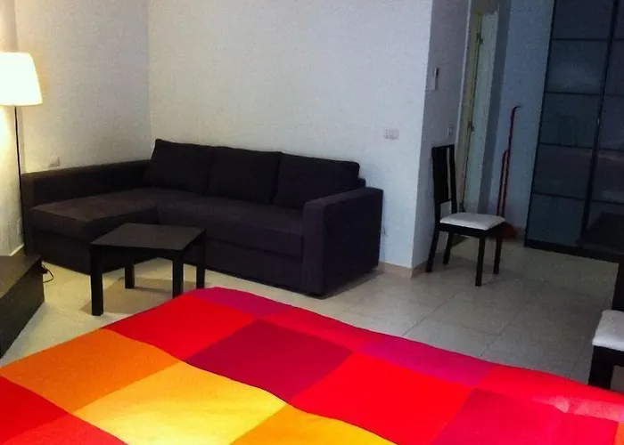 Holidays S.lorenzo New Konukevi 3*