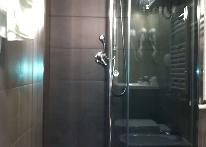 Holidays S.lorenzo New 3* Roma