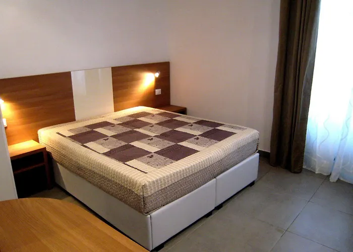 Konukevi Holidays S.lorenzo New 3*